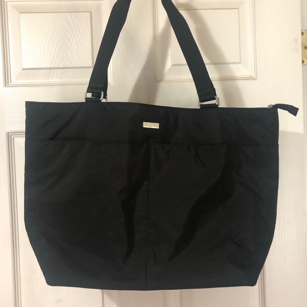 Baggallini Black Nylon Tote with Dual Shoulder Straps